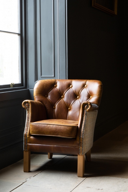 vintage Buttoned Governor Chair in Tweed & Tan Leather with Medium Oak legs - Fast Track (New 2024)